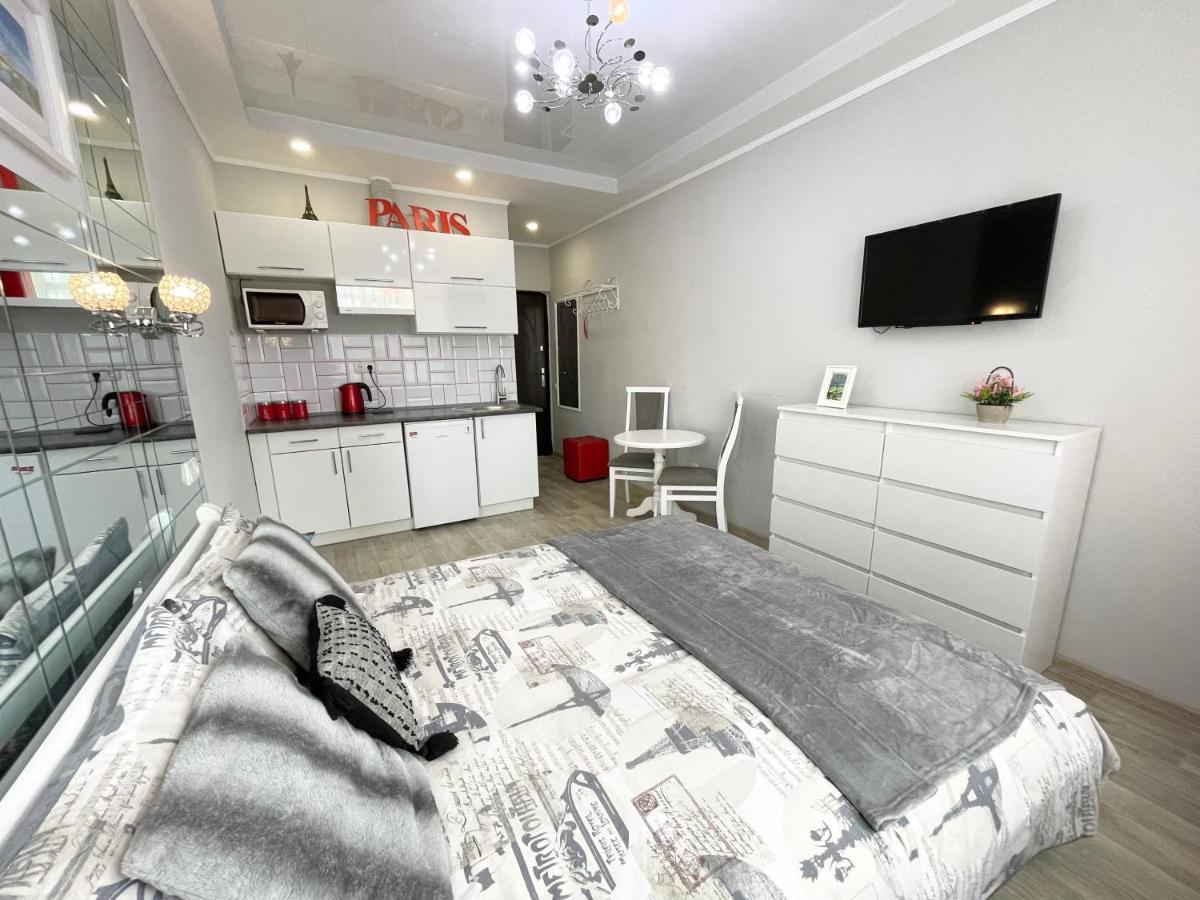 Apartment Studio Paris 51 Ирпин Екстериор снимка